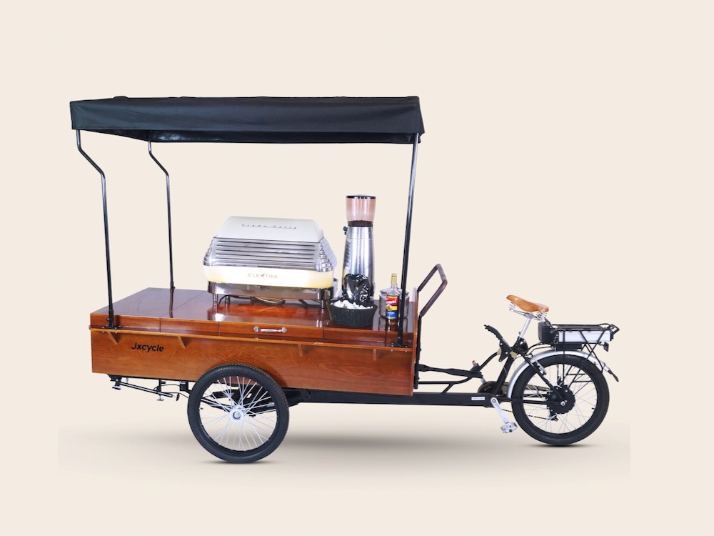 braunes Kaffee-Rad Bike mit Mühle und Siebträger Espressomaschine